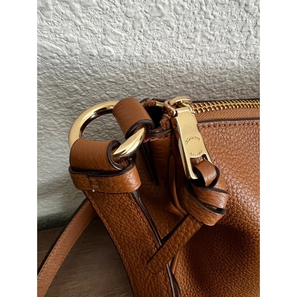 Coach Shay Crossbody Bag Saddle Tan Pebble Leather Gold Hardware C1648 Versatile